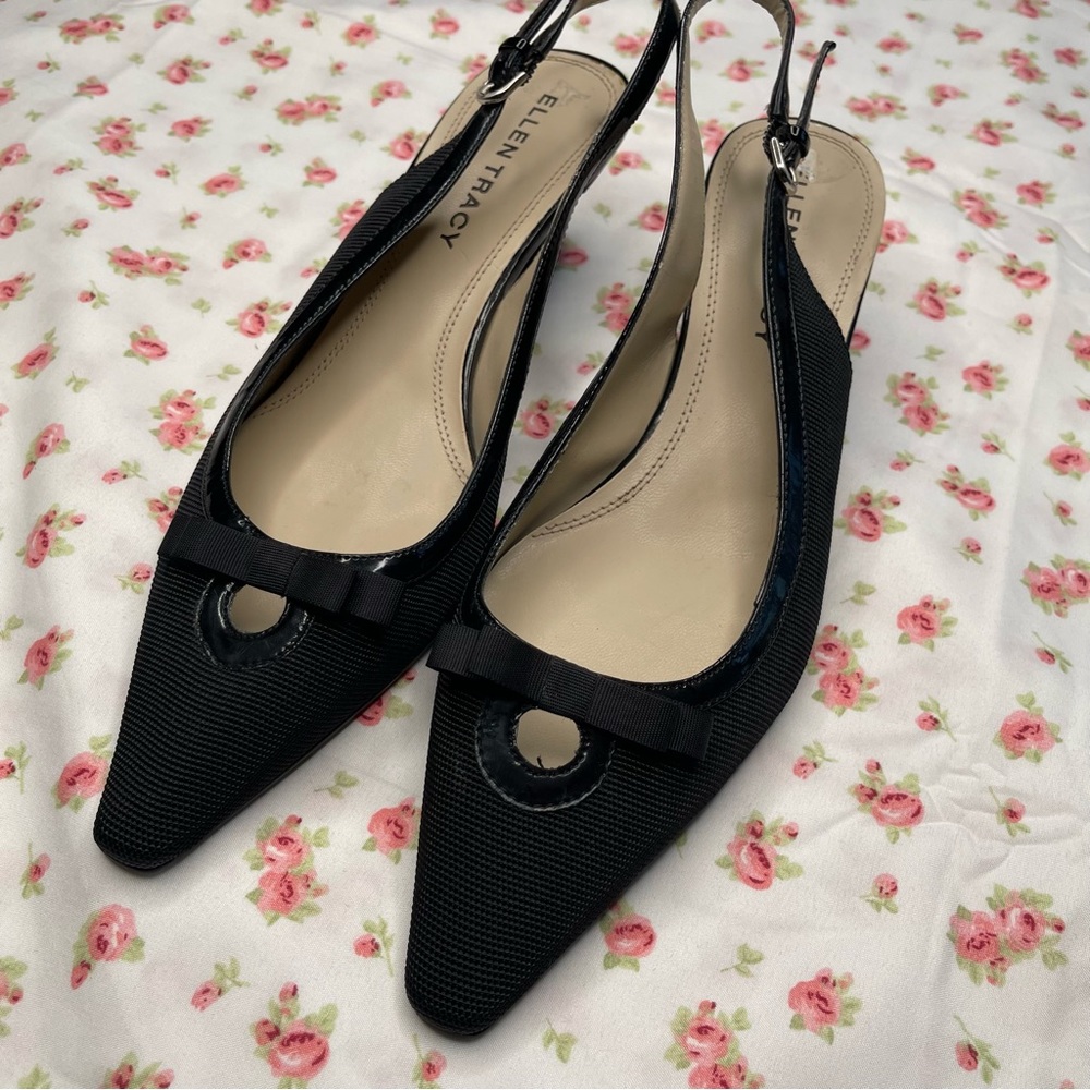 NWOT Ellen Tracy kitten slingback heels size 7